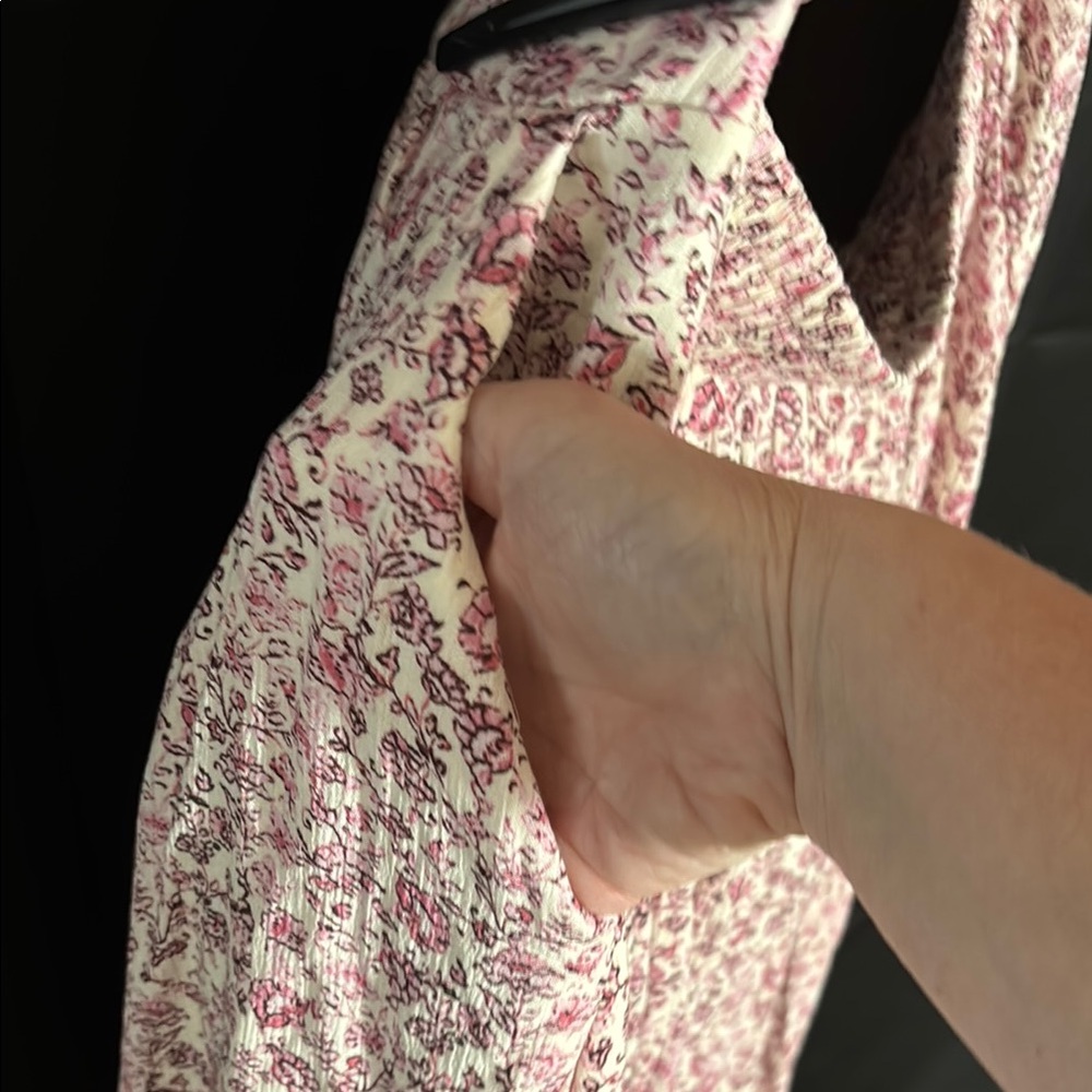 Torrid Pink and White 2 piece Skirt Set for all occasions - Picture 14 of 15